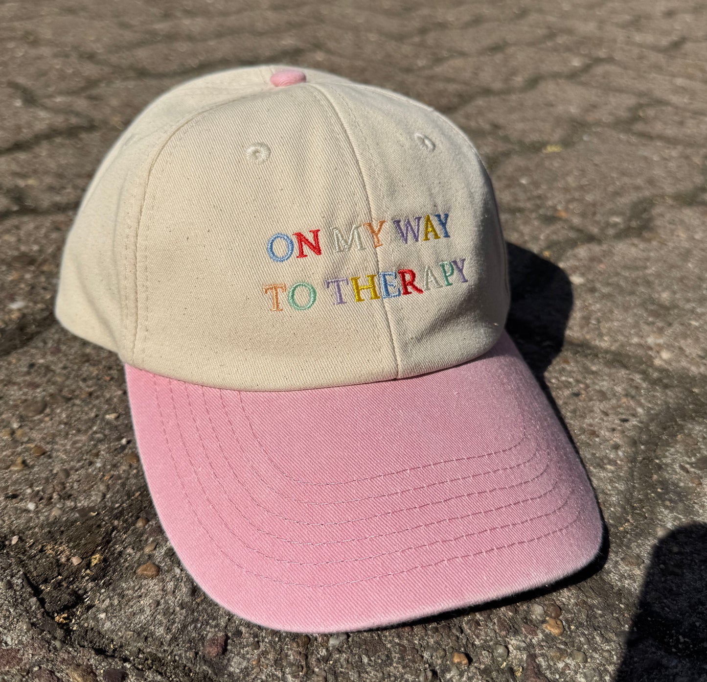 ON MY WAY TO THERAPY - Two Tone Cap