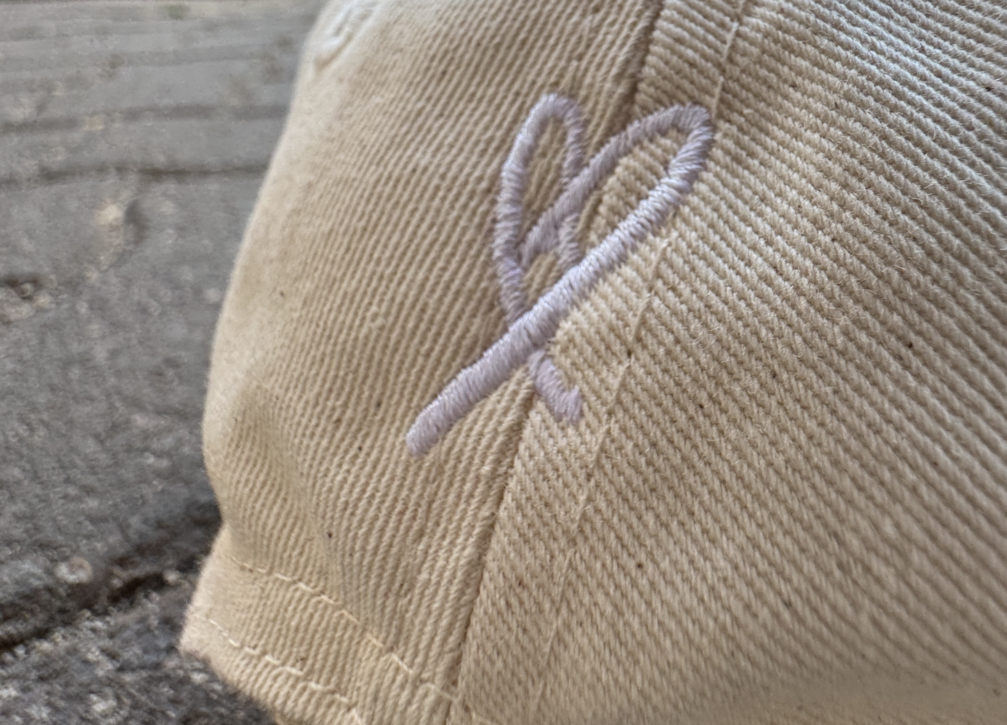 ON MY WAY TO THERAPY - Two Tone Cap